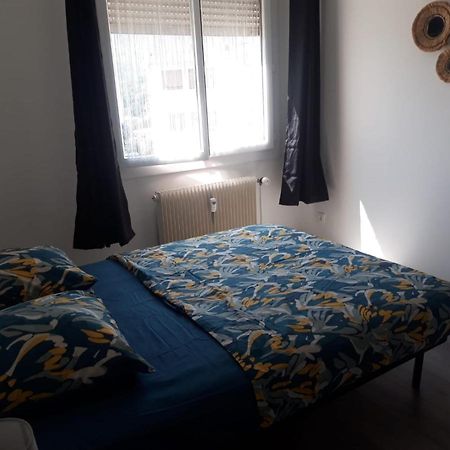 Gambetta Insolite Apartment Chambery Bagian luar foto
