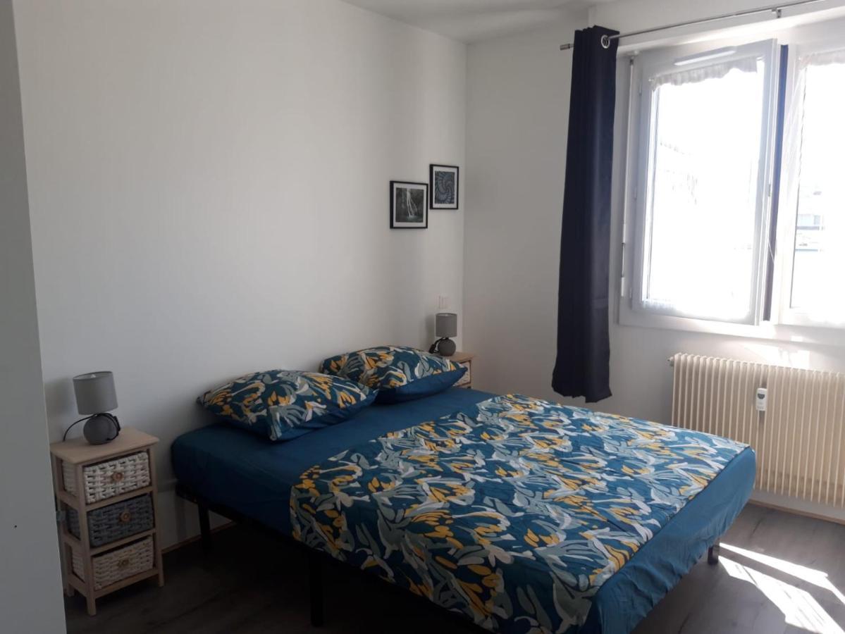 Gambetta Insolite Apartment Chambery Bagian luar foto